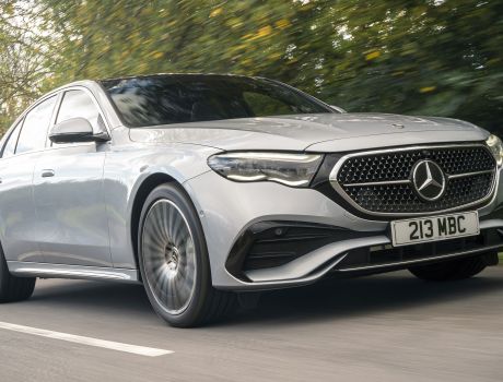 Mercedes-Benz E-Class: элегантность, совершенство и инновации Mercedes-Benz E-Class: элегантность, совершенство и инновации