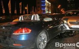 Воронежского священника, попавшего на немецком спорткаре BMW Z4 в ДТП, лишили прав